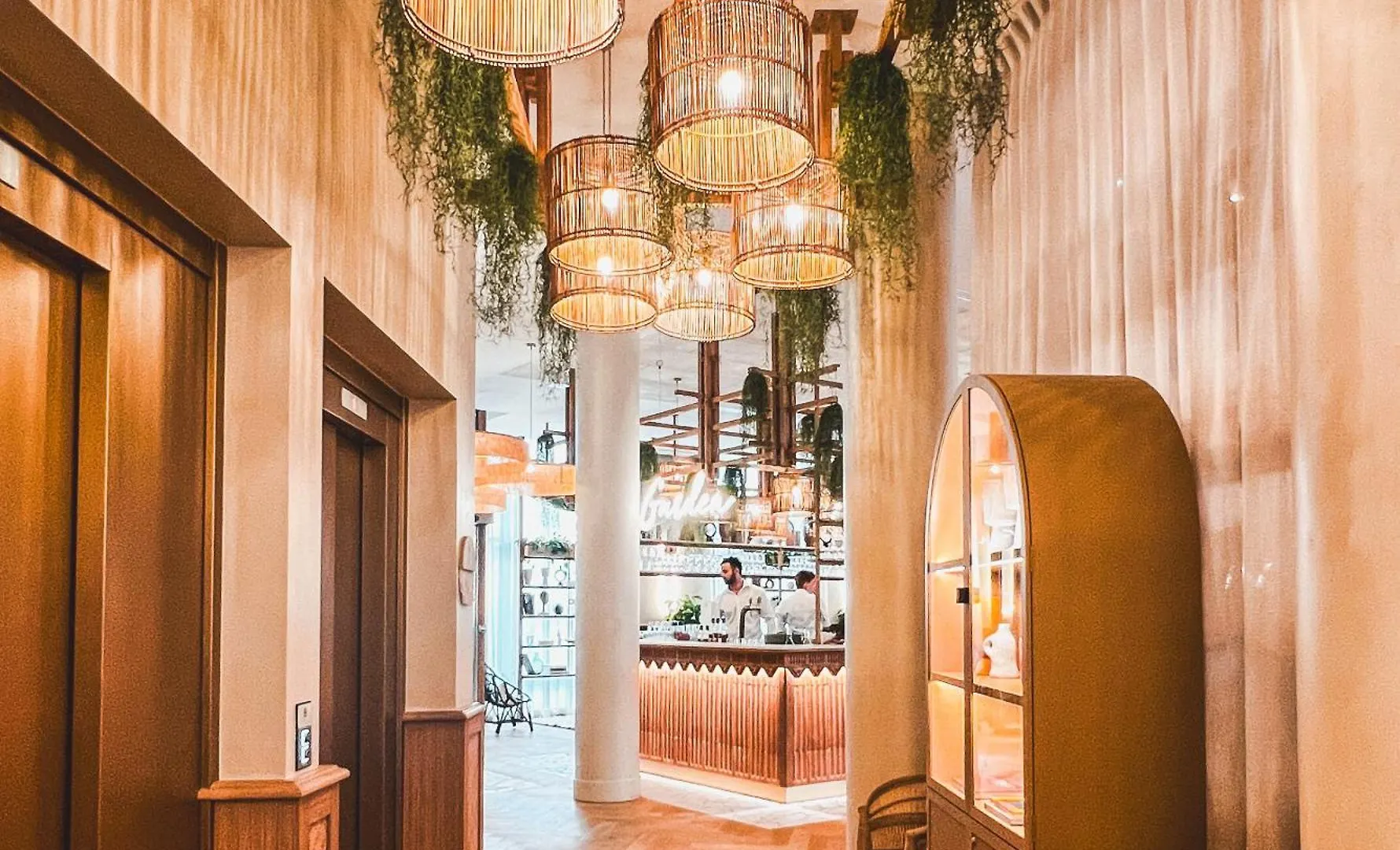 Bloom House Hotel & Spa Paris