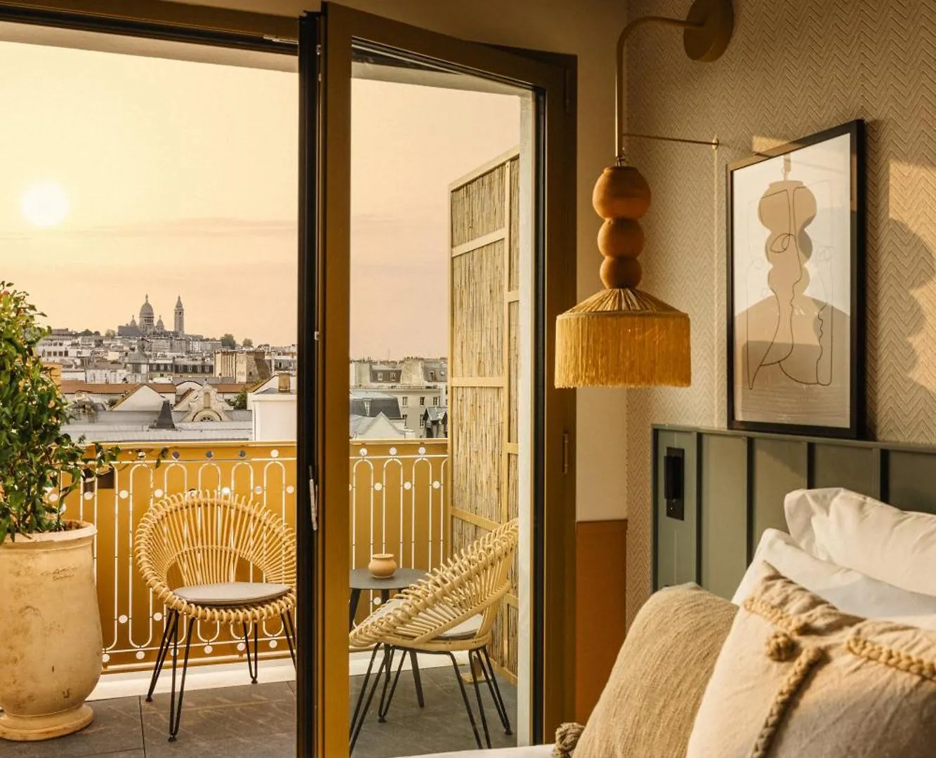 Bloom House Hotel & Spa Paris 4*,