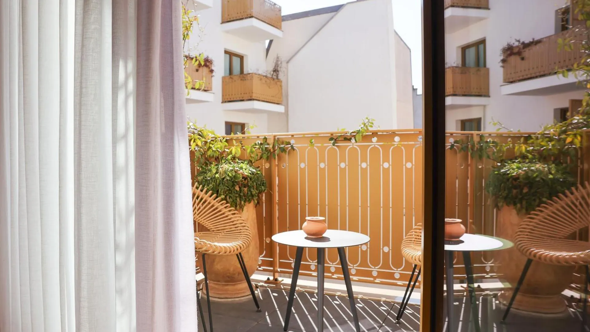 Bloom House Hotel & Spa Paris 4*,
