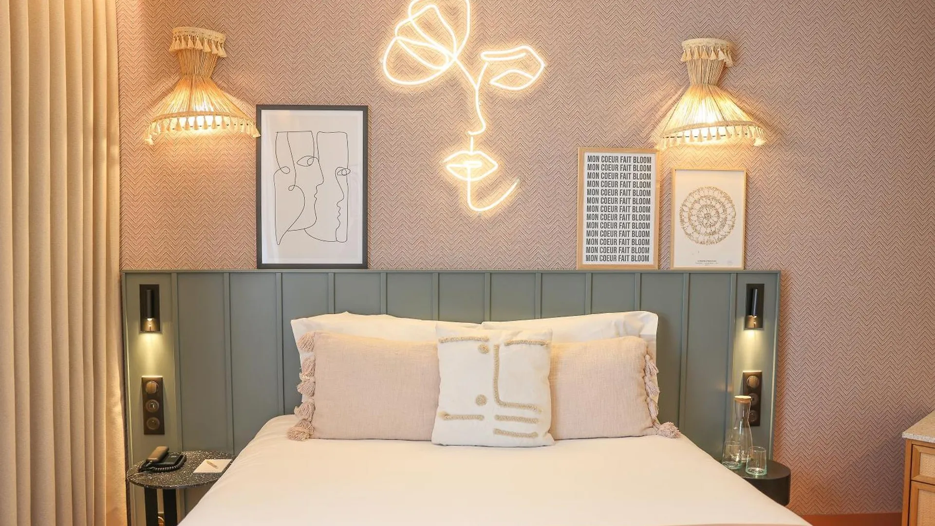 Bloom House Hotel & Spa Paris 4*,  France