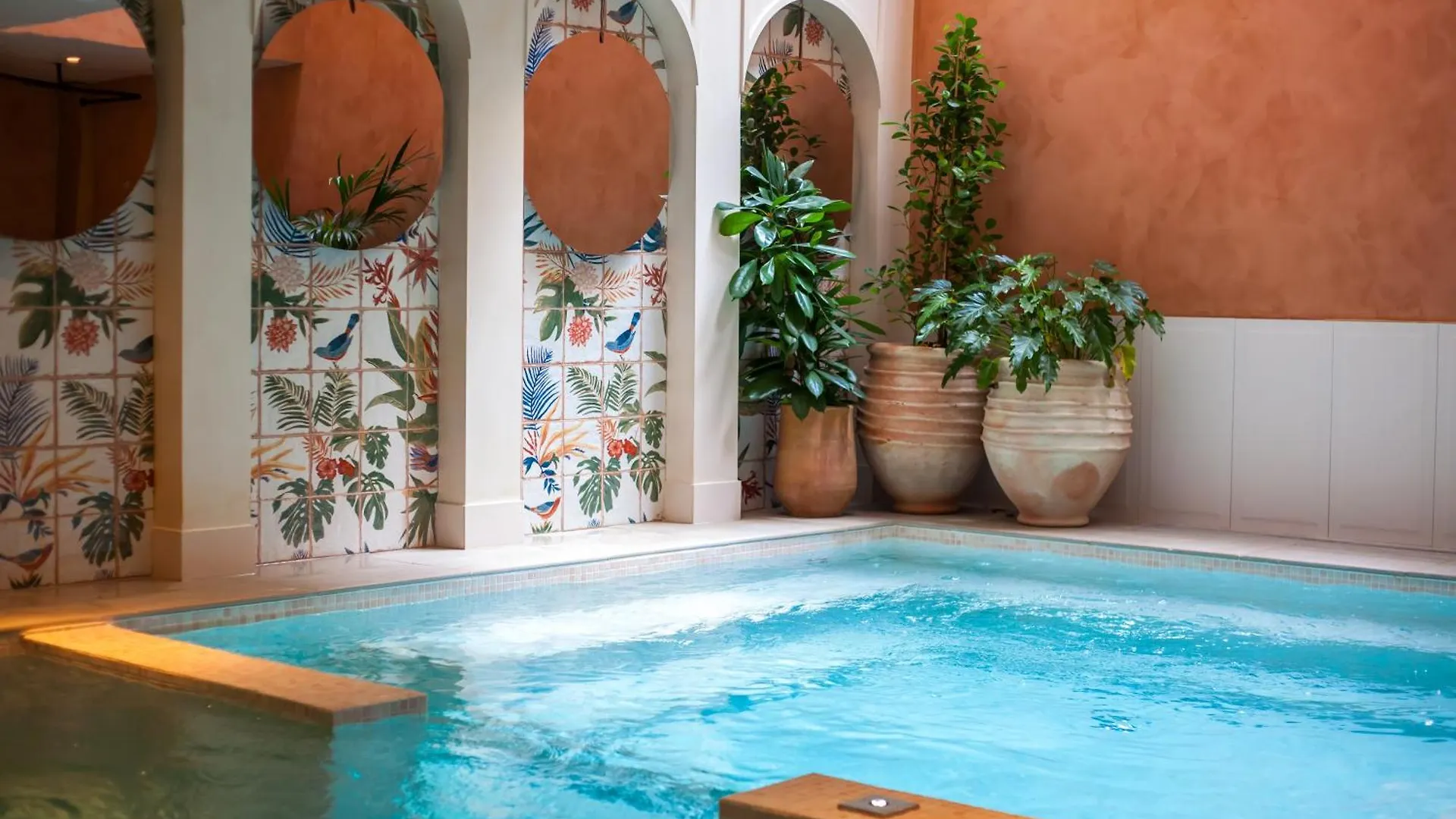 Bloom House Hotel & Spa Paris 4*,