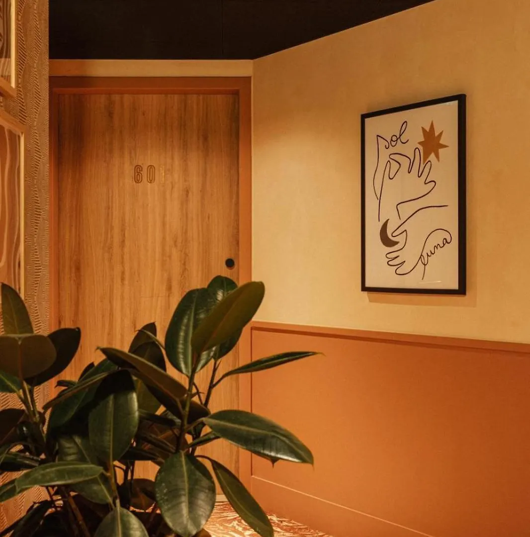 Bloom House Hotel & Spa Paris